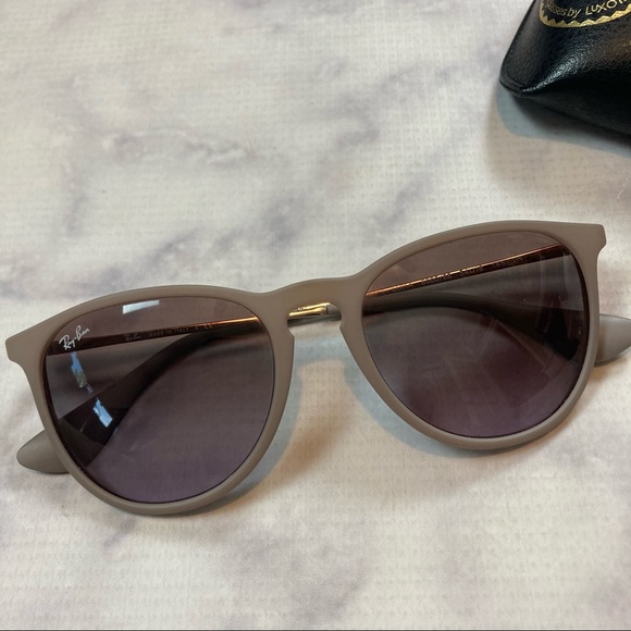 SOLD - Picture 3 of 10